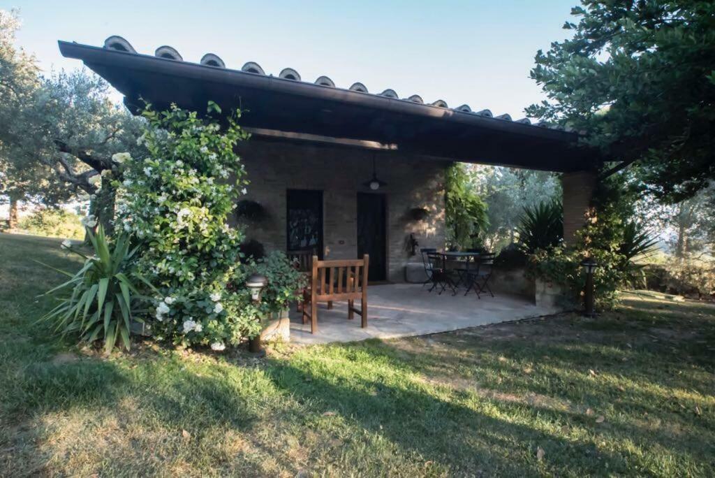 Dimora Borgogni: Country House Перуджа Экстерьер фото